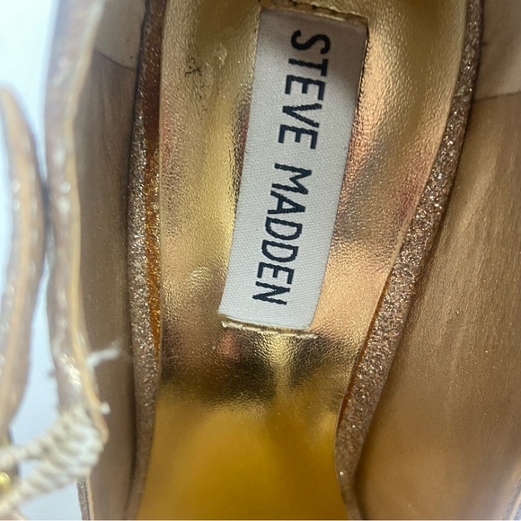 STEVE MADDEN "GAYLEE" GOLD SPARKLE STILETTO HEEL PLATFORM T-STRAP PUMPS SZ 8.5M - Picture 5 of 7